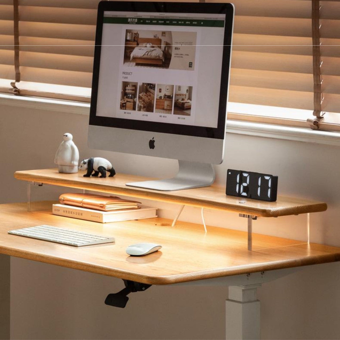 Solid Rubberwood, Oak Solid Wood Desktop Computer Heightening Stand