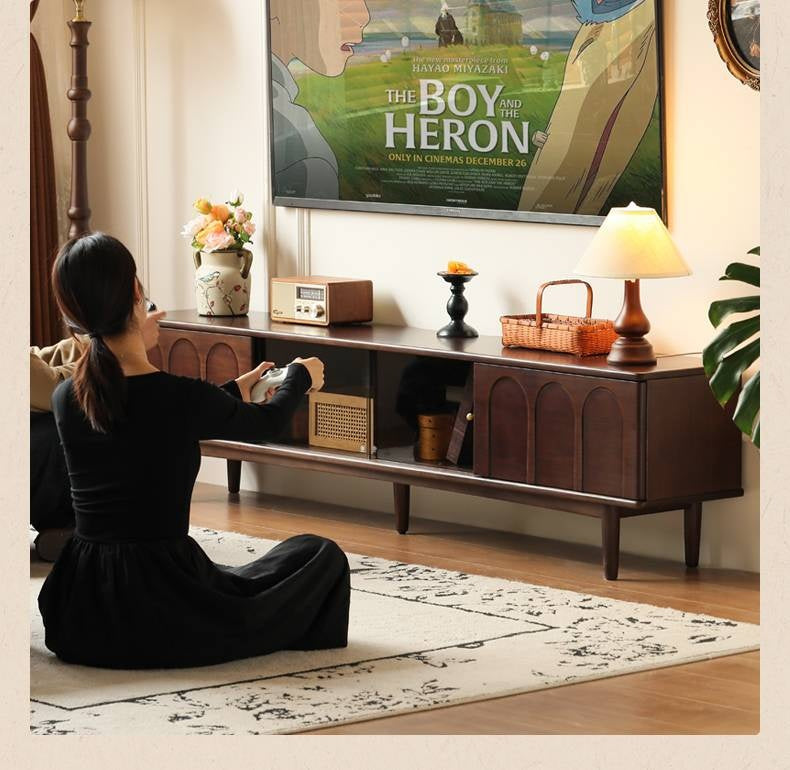 Poplar Solid Wood French Retro TV Cabinet