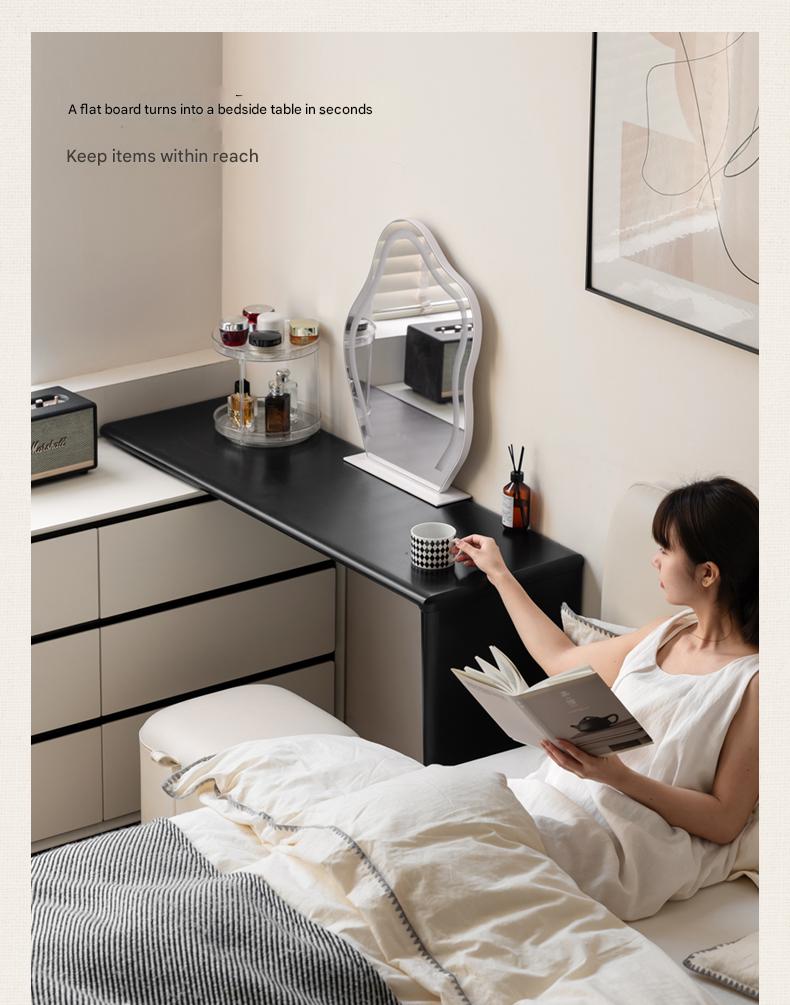 Rubber Solid Wood Rotating Modern Dressing Table.