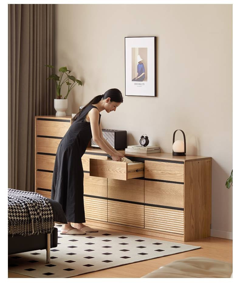 Oak Solid Wood Modern Drawer Cabinet