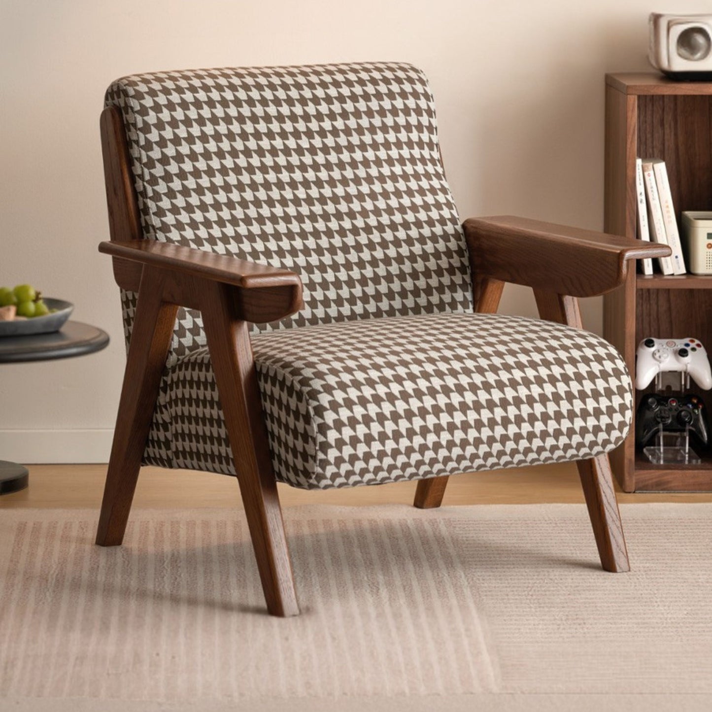 Oak Solid Wood Retro Armchair