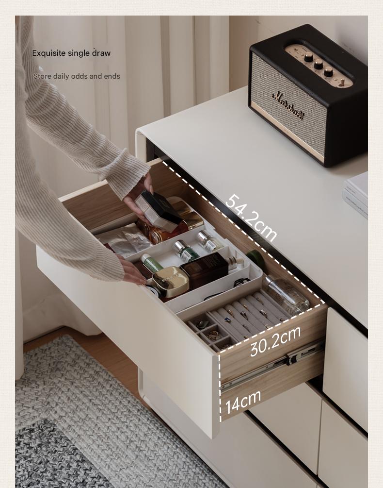 Rubber Solid Wood Rotating Modern Dressing Table.