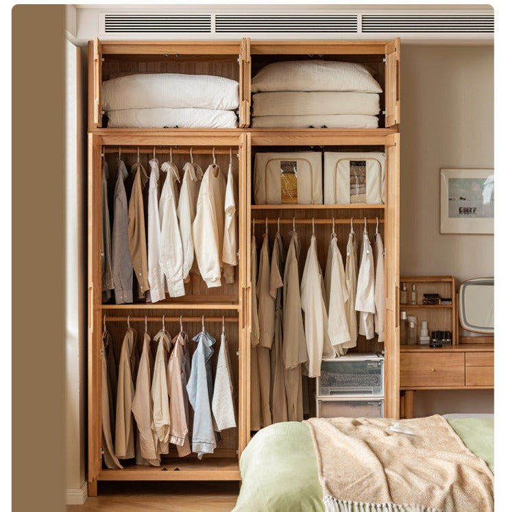 Oak solid wood combined Wardrobe.