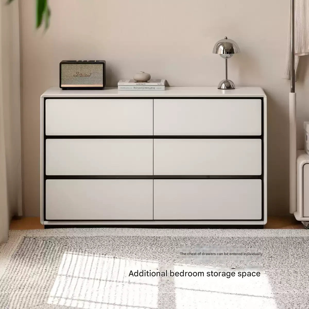 Rubber Solid Wood Rotating Modern Dressing Table.