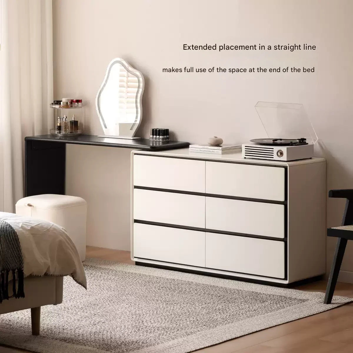 Rubber Solid Wood Rotating Modern Dressing Table.